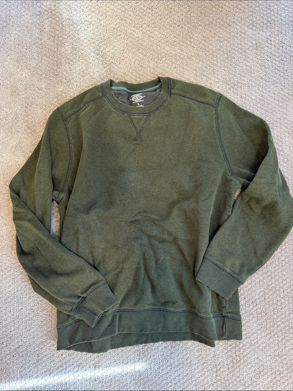 G.H. Bass & Co. Olive Green Crewneck Sweatshirt